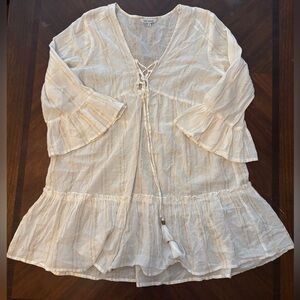 Coastal Blue Island White and Gold Ruffle Tunic Cover Up Size Small 🤩